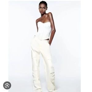 Zara whit ruched cargos